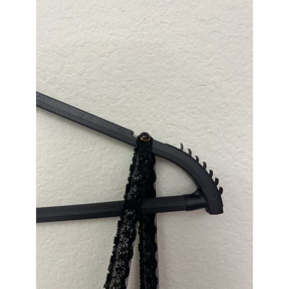 NWT Mac Duggal Black Lace Sleeveless V-Neck 79082 Dress Size 16 - Picture 12 of 14